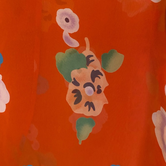 Top - Picture 2 of 3